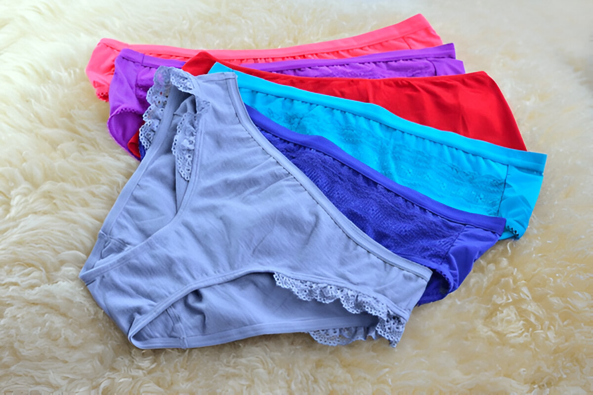 nylon_underwear_vs_cotton
