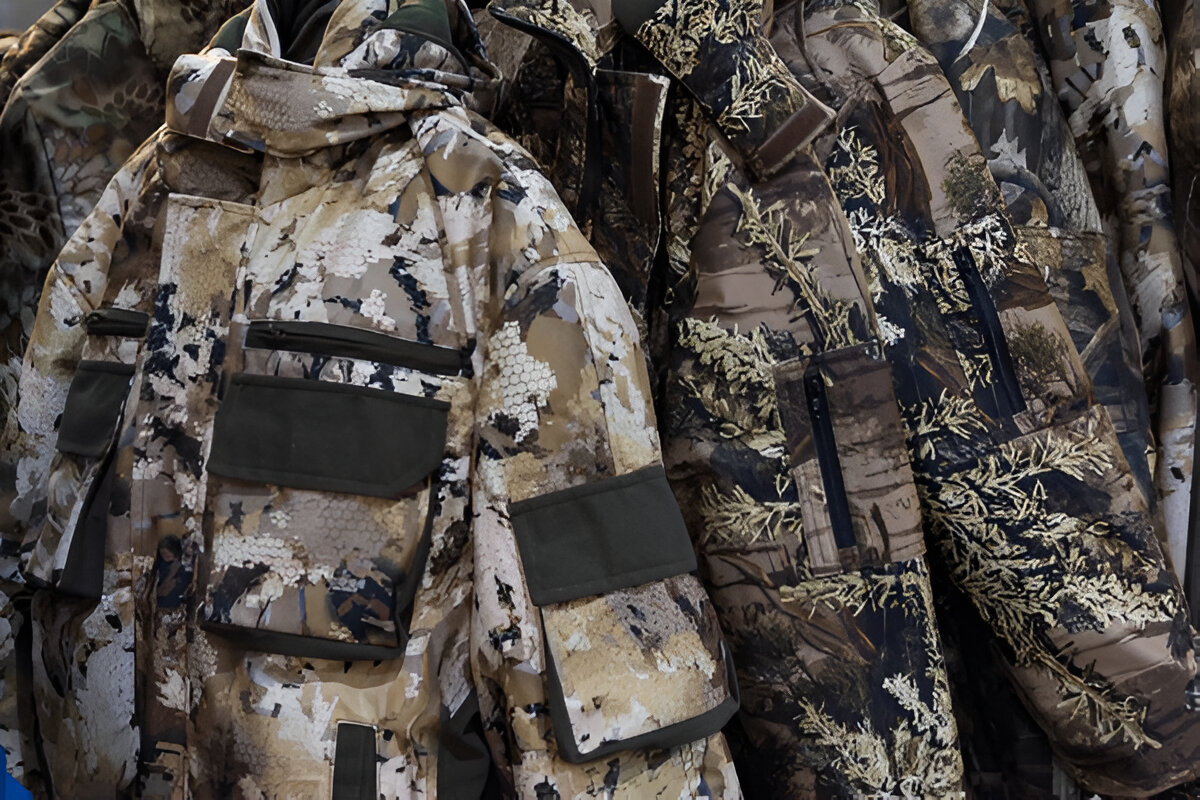 Military & Security Uniforms Apparel Manufacturers